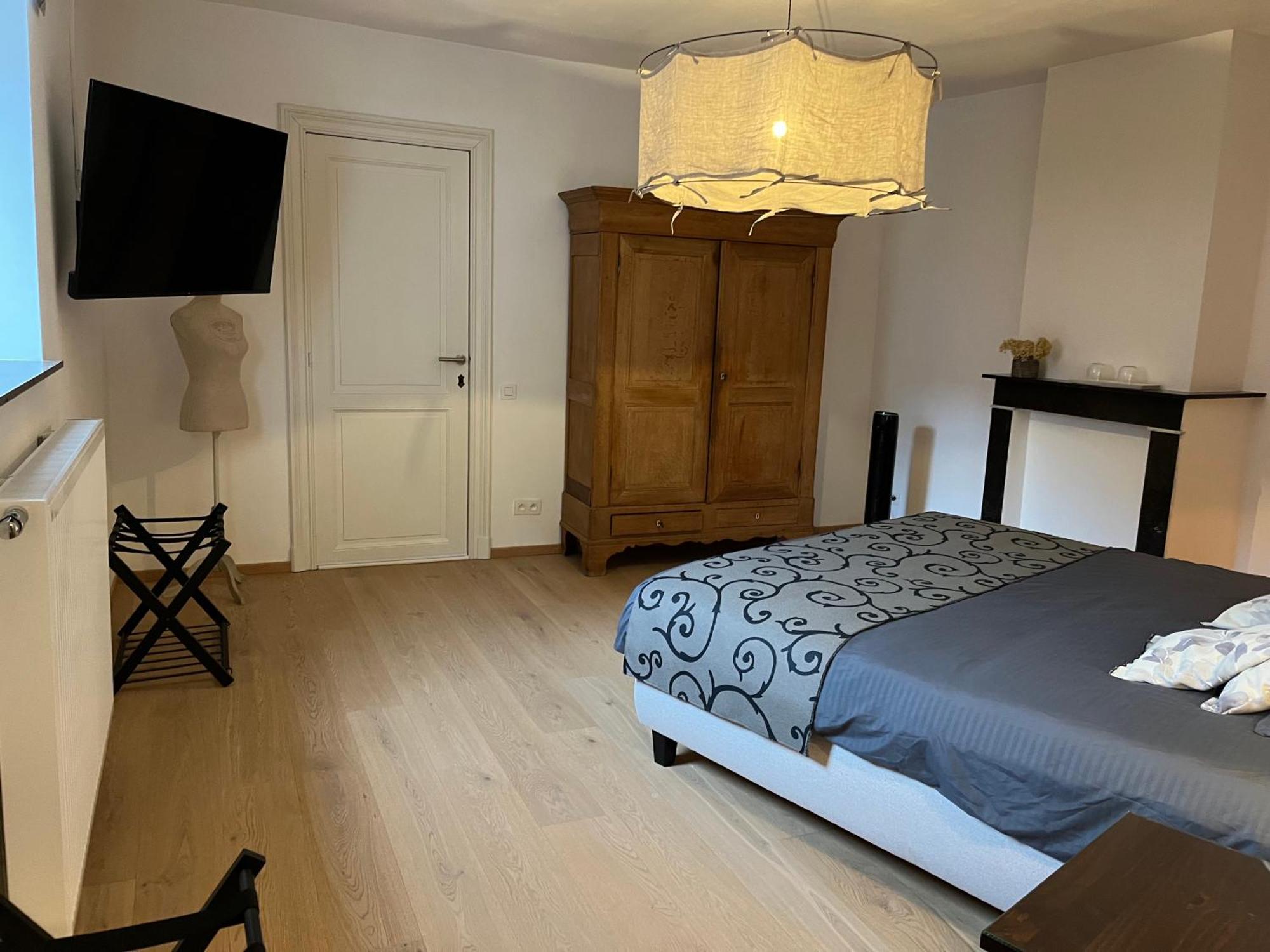Les Terrasses De Sax Bed & Breakfast Dinant Oda fotoğraf